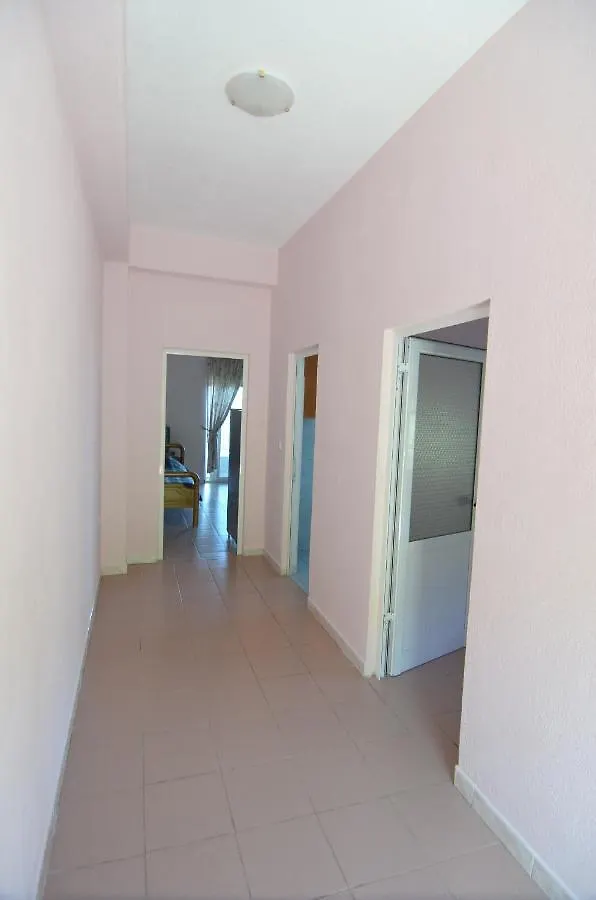 هيماري Family Apartments In Palase Dhermi