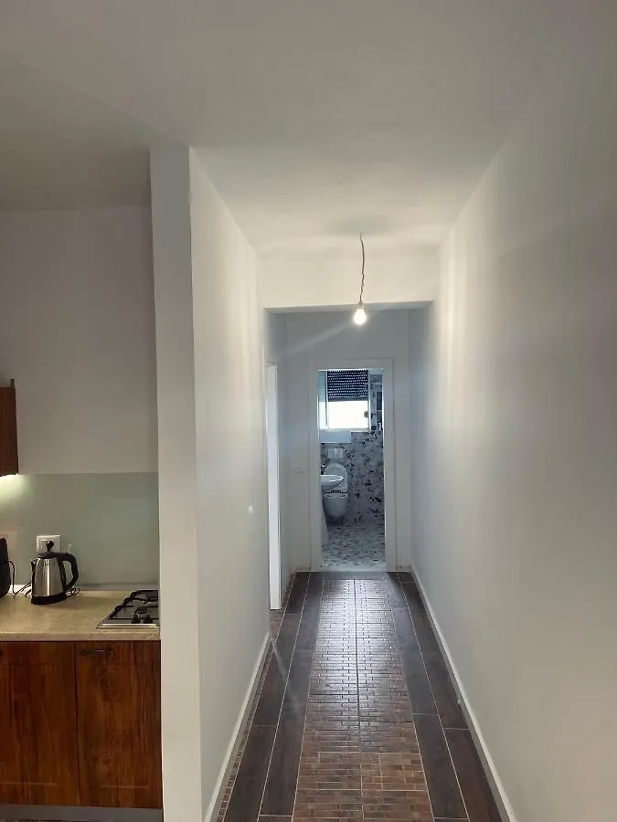 هيماري Family Apartments In Palase Dhermi ألبانيا
